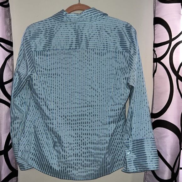 Rafaella metallic shimmer, striped button-down blouse, size 12 - Picture 6 of 7